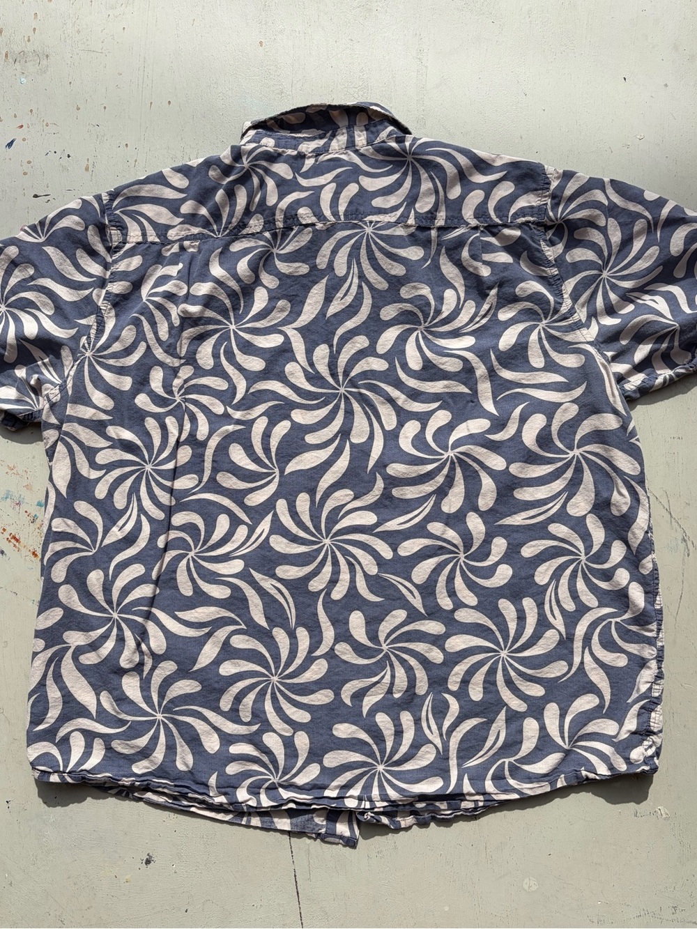 Men's Roark Shirt Multicolor Graphic Print 2XL Surf Beach TIKI Geometric Island - Picture 9 of 12